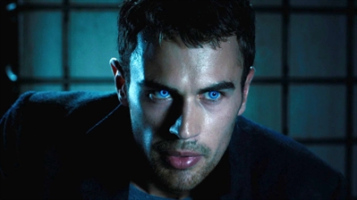 Theo James To Star In New Underworld Movie!