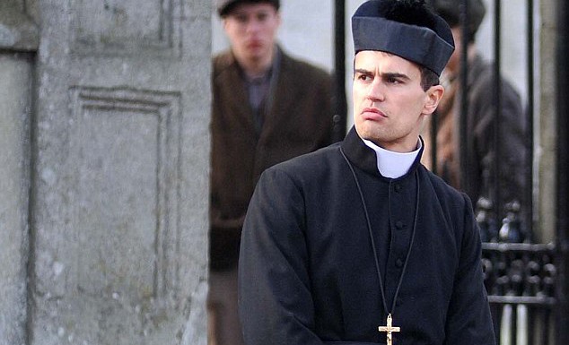 Theo James Wears Full Priest Garb For ‘The Secret Scripture’