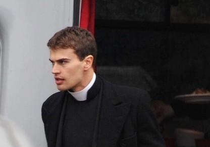 Theo James Grabs Lunch On The Set Of ‘The Secret Scripture’