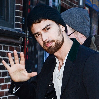 Theo James Greets Fans Outside ‘Late Show With David Letterman’ Yesterday