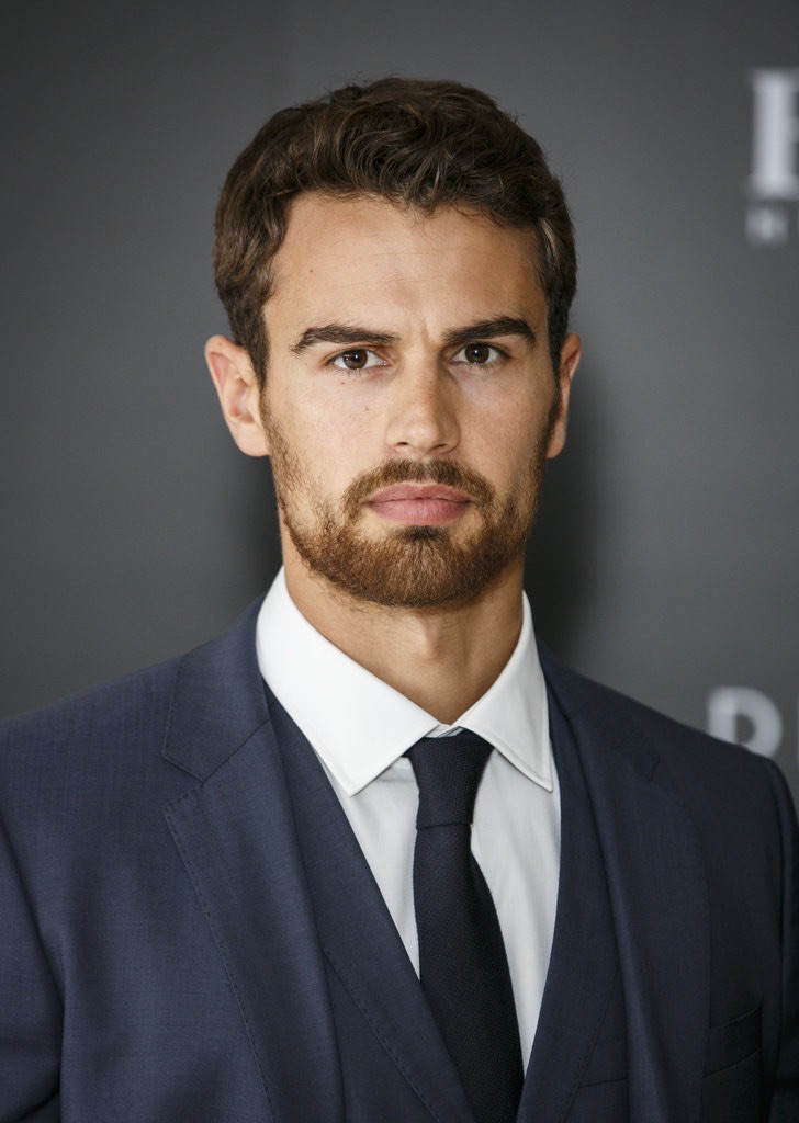 Theo James in Talks for ‘Backstabbing For Beginners’